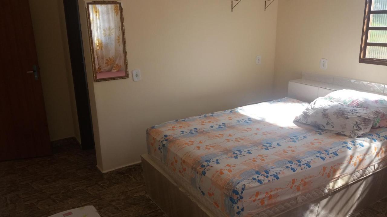 Aparthotel Familia Meireles Luziania Exterior photo